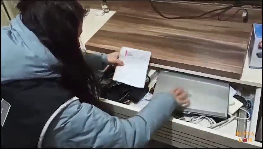 “Kredi Çekeceğiz” Vaadiyle 20 Milyon Dolandırdılar... 14 Kişi Tutuklandı