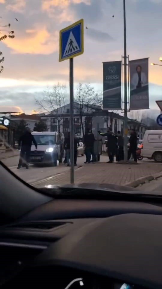 Trafik Kavgası Kameraya Yansıdı