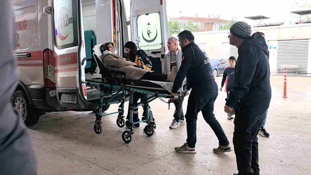 Trafik Kazası: 7 Yaralı