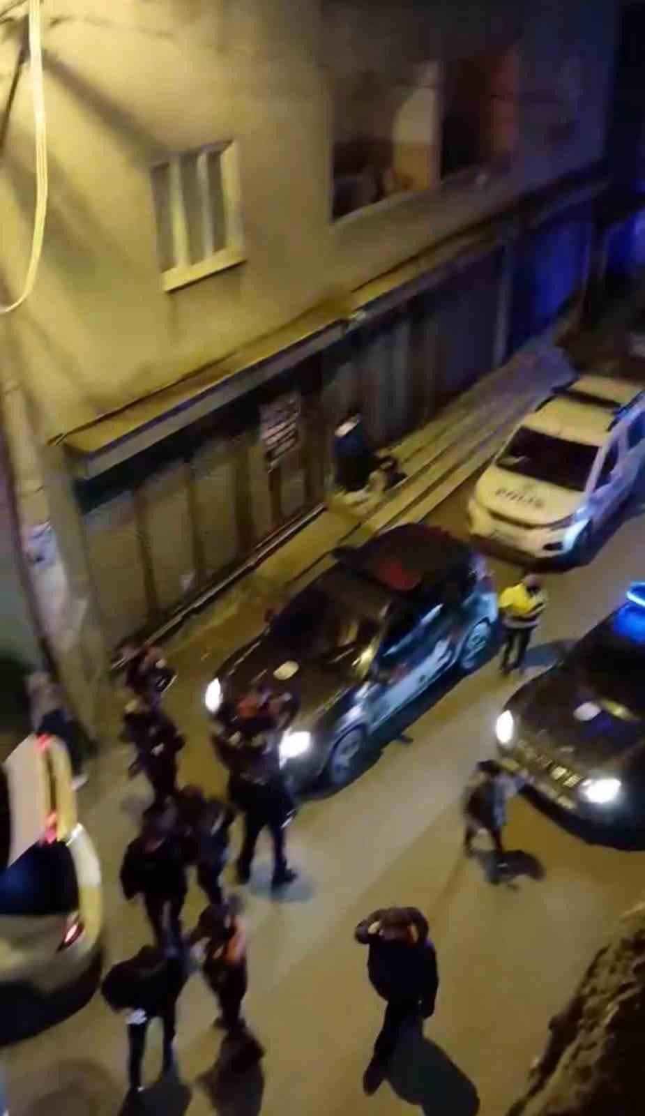 Dur İhtarına Uymayan Sürücü Kaza Yapınca Yaya Olarak Kaçtı