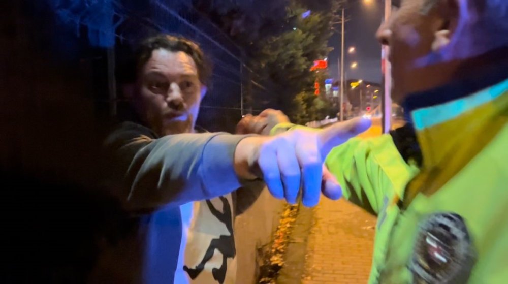 Polise Mukavemet Gösteren Şahsa Adli Kontrol