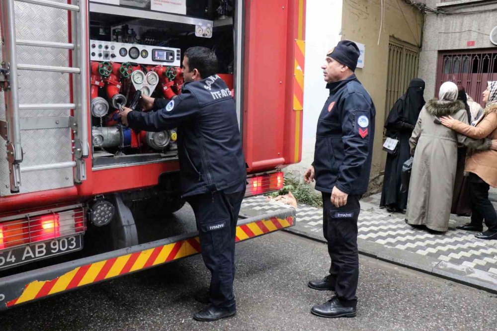 Şehir Merkezinde Korkutan Yangın