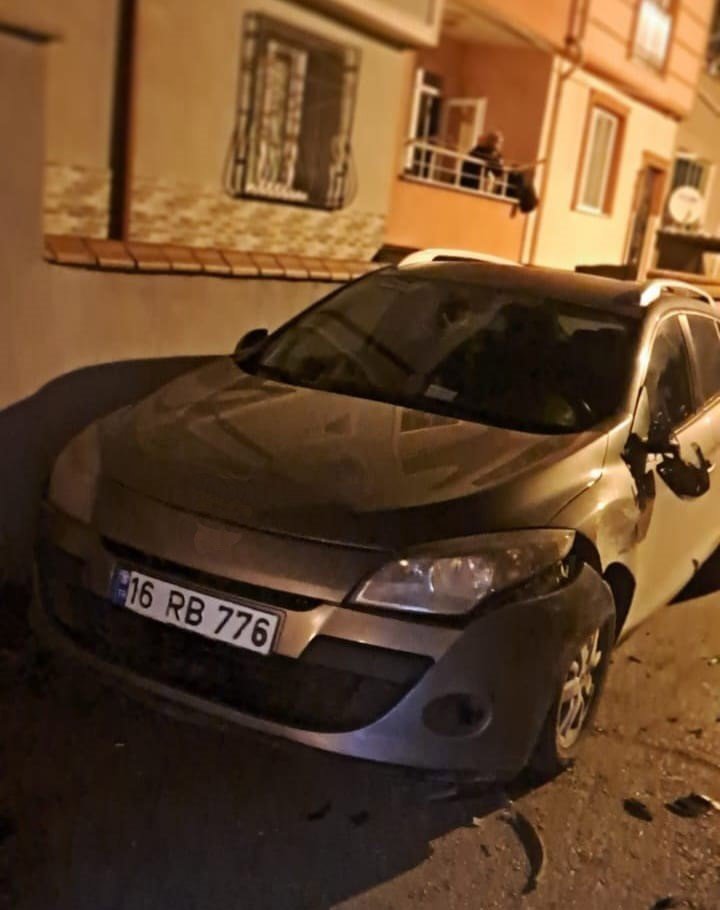 Alkollü Sürücünün Kullandığı Tır Sokaktaki 9 Araca Çarptı