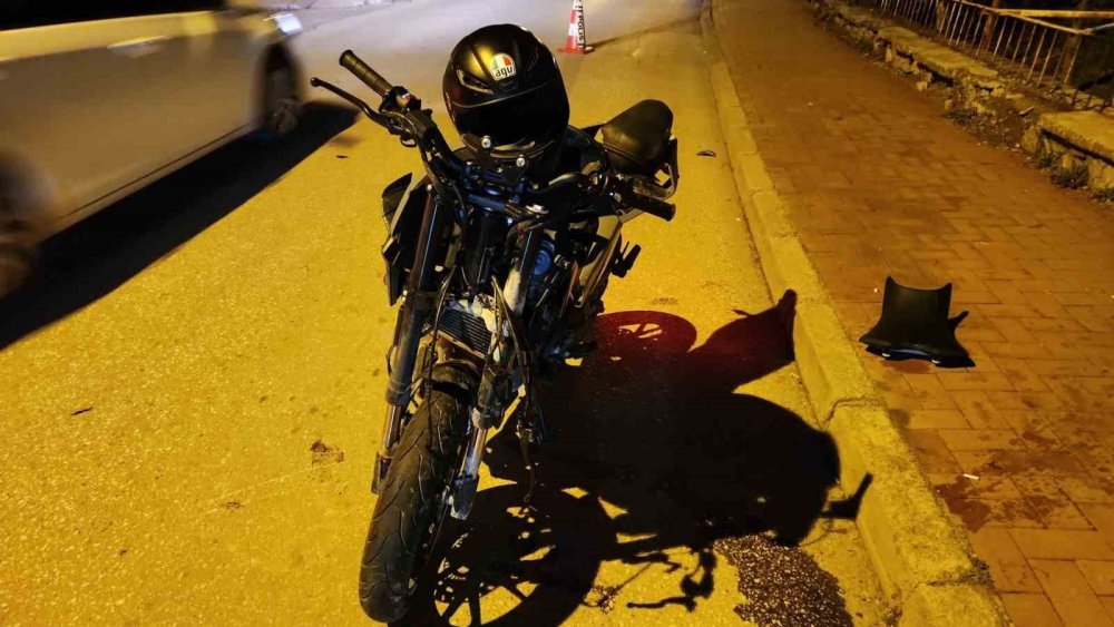 Motosiklet Sürücüsü Genç Kazada Hayatını Kaybetti