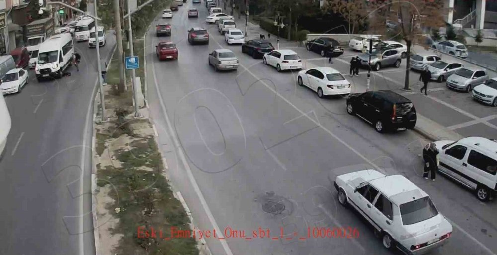 Trafik Kazaları Anbean Görüntülendi