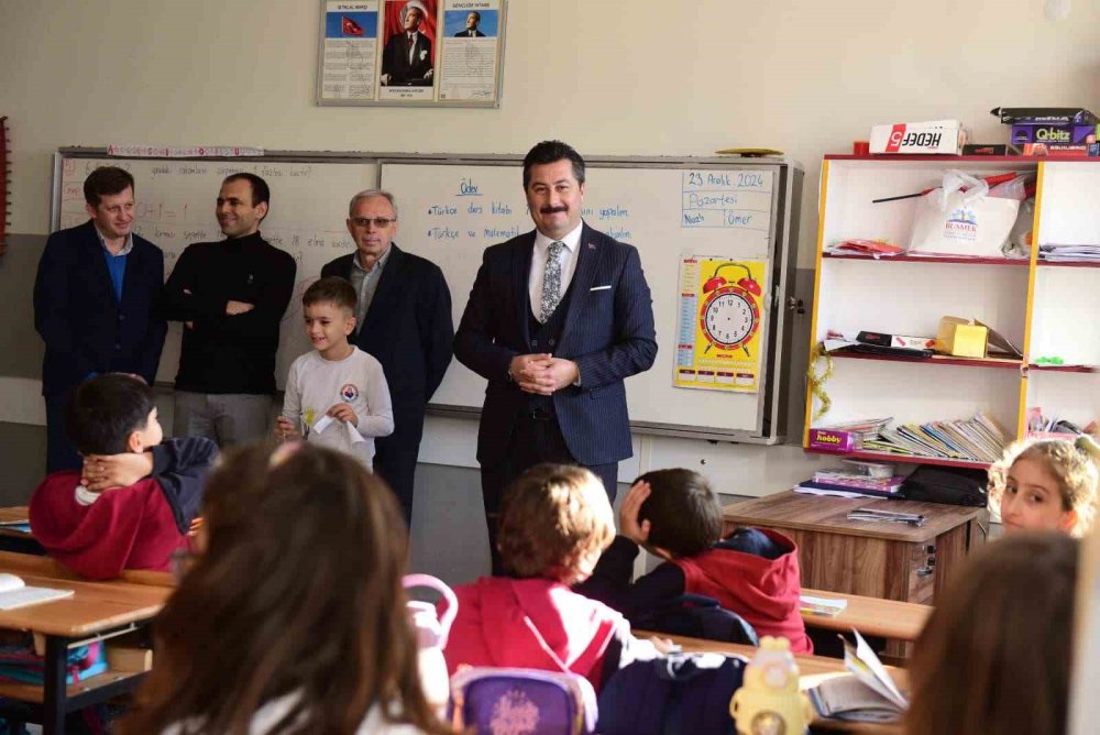 Başkan Özel, Küçük Başkan Adayının İsteğini Geri Çevirmedi
