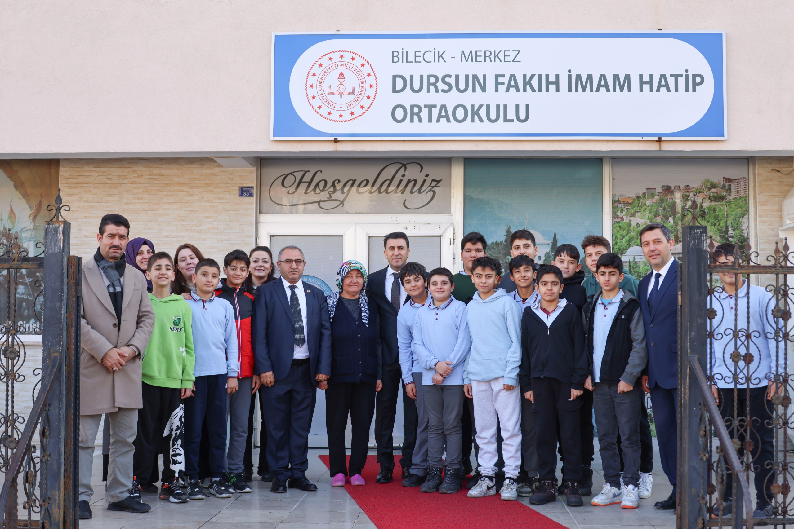 vali-aygol-kitap-okuma-etkinligine-katildi4.jpg