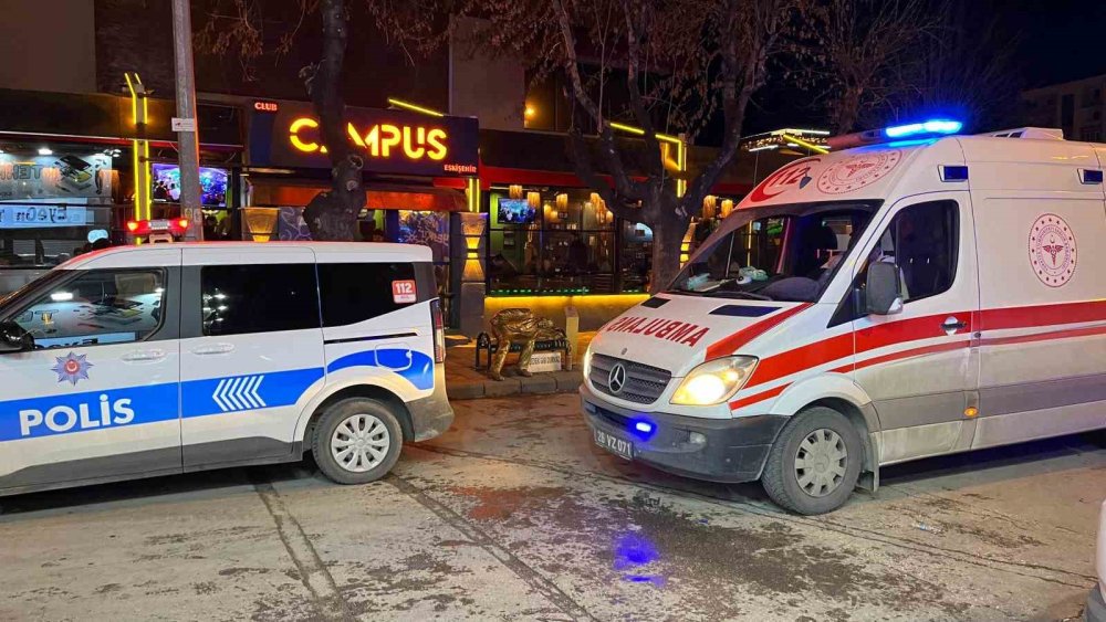 Alkollü Mekanda Kavga Eden Kadınlar Gözaltına Alındı