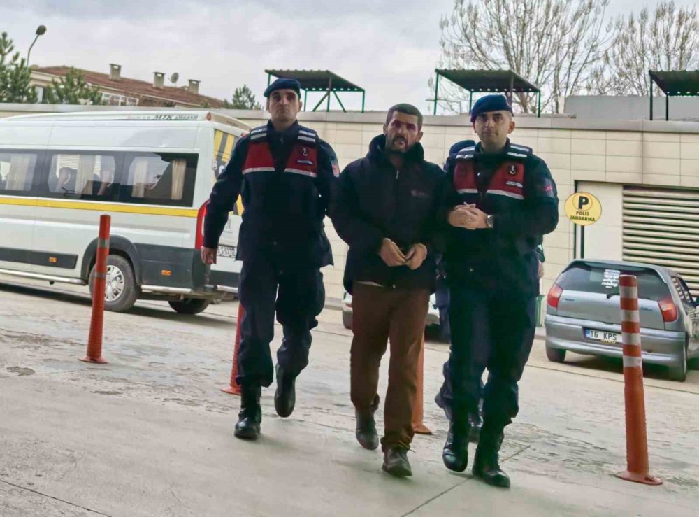 Annesinden Zorla Para Aldığı İddia Edilen Oğlu Tutuklandı