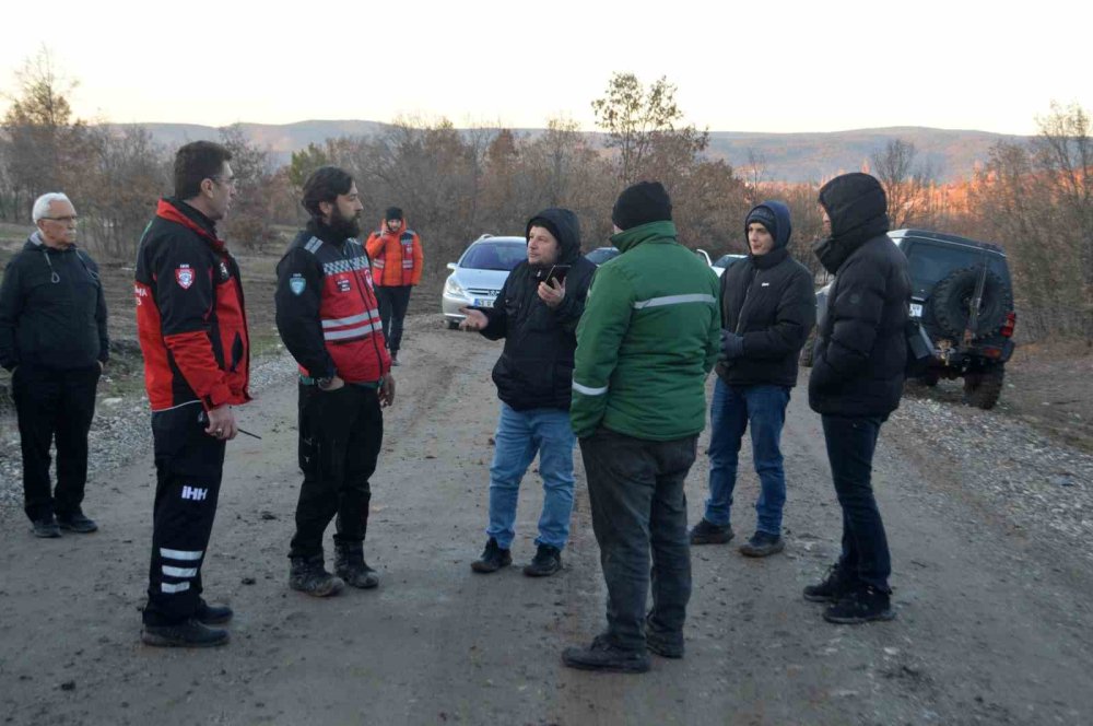 Kayıp Yaşlı Adamı Arama Çalışmaları Sürüyor