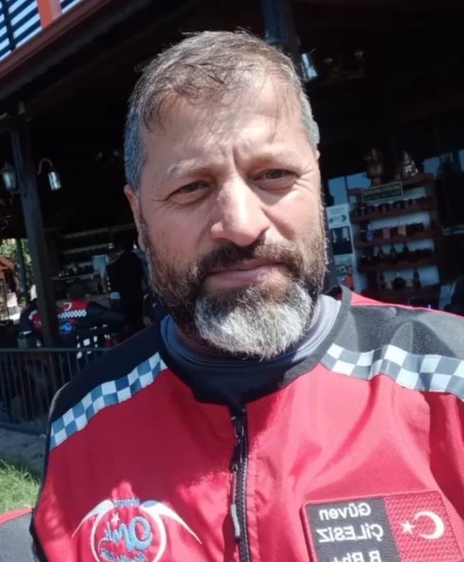 Şerit Değiştiren Otomobilin Çarptığı Motosiklet Sürücüsü Hayatını Kaybetti