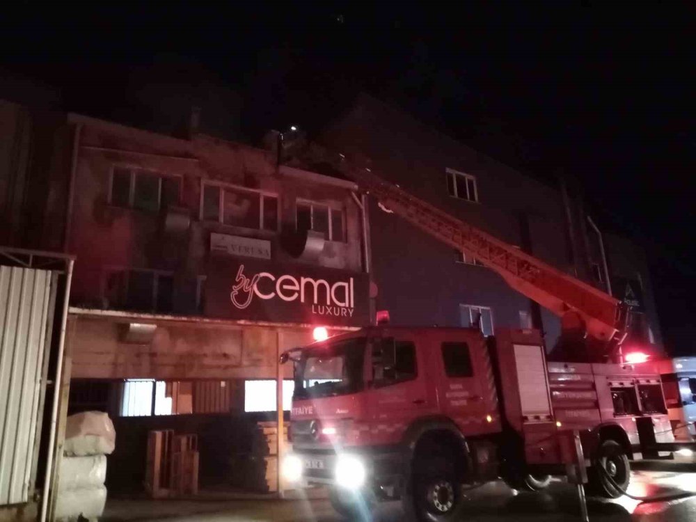 Mobilya İmalathanesinde Yangın