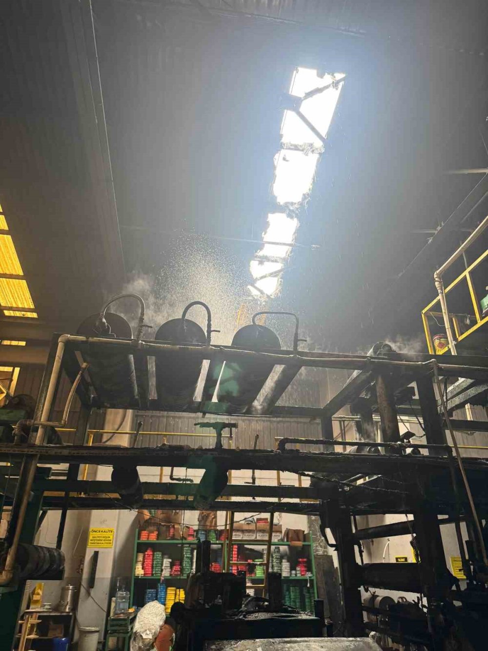 Fabrikadaki Yangında Yaralı Sayısı 7’ye Yükseldi
