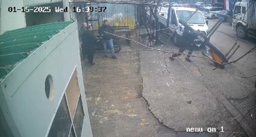Stajyer Öğrenci Transpaletin Altında Kaldı