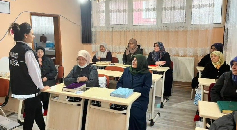 Narkotikle Mücadelede Bir Yılda 400 Binden Fazla Kişiye Eğitim Verildi