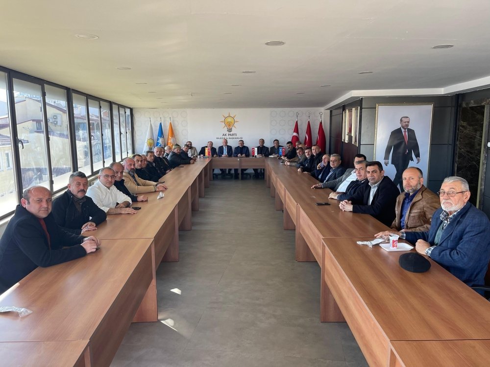 Ak Parti İl Başkanı Yıldırım, Muhtarlarla Bir Araya Geldi