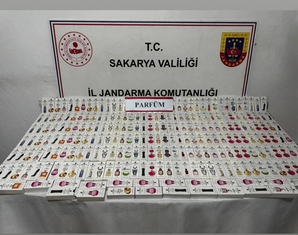 250 Adet Kaçak Parfüm Ele Geçirildi