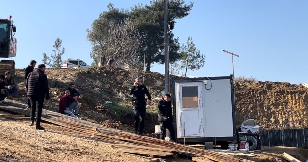 İnşaat Bekçisi Şahıs Ölü Bulundu, Olayla İlgili Tahkikat Başlatıldı