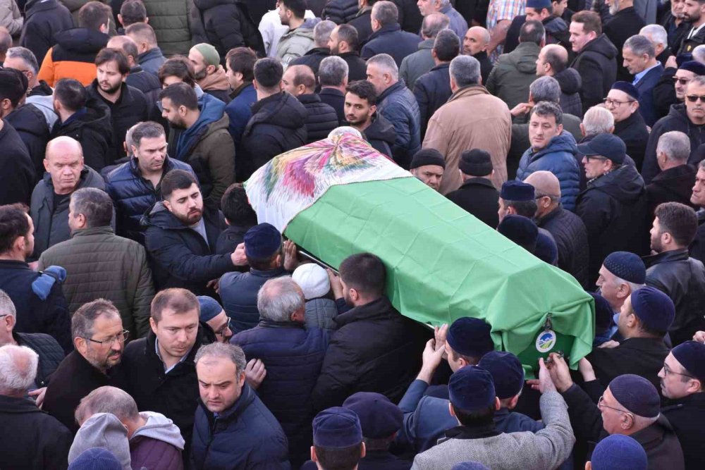 Feci Kazada Hayatını Kaybeden Anne Ve Kızına Son Görev