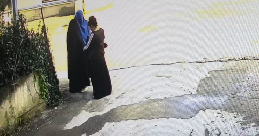 Önce Kuyumcuyu Sonra Gelen Müşteriyi Soydu