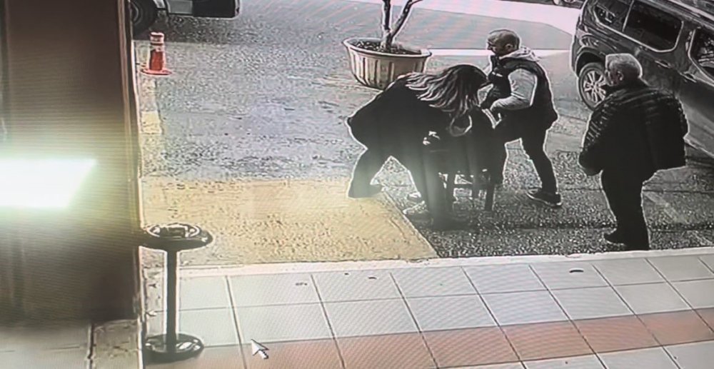 Deprem Paniğiyle Fenalaştı