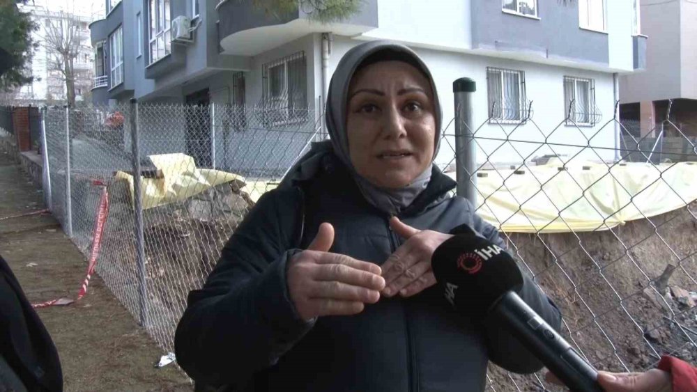 İnşaat Alanında Heyelan Oldu, Bina Kaydı, Vatandaşlar Korku Dolu Anlar Yaşadı
