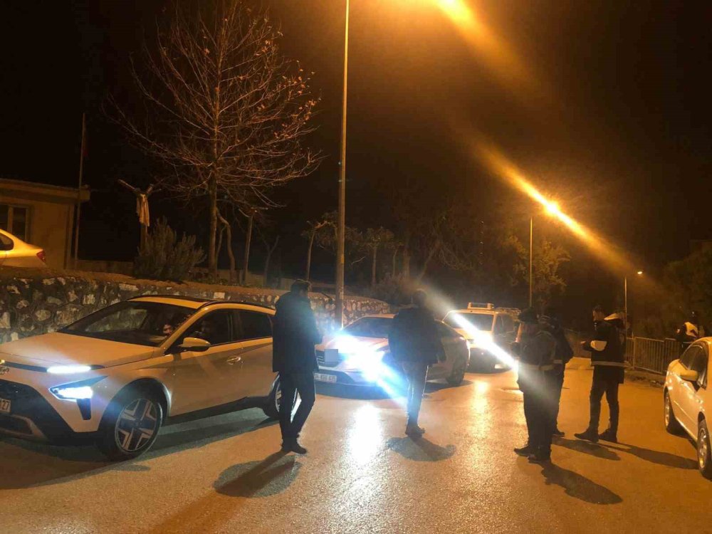 Polis Kuş Uçurtmuyor!