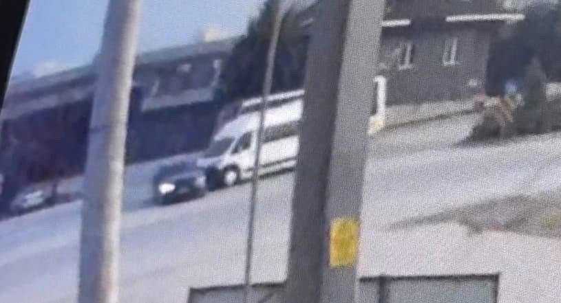 Öğrenci Servisi Otomobille Çarpıştı: 6’sı Öğrenci 10 Yaralı