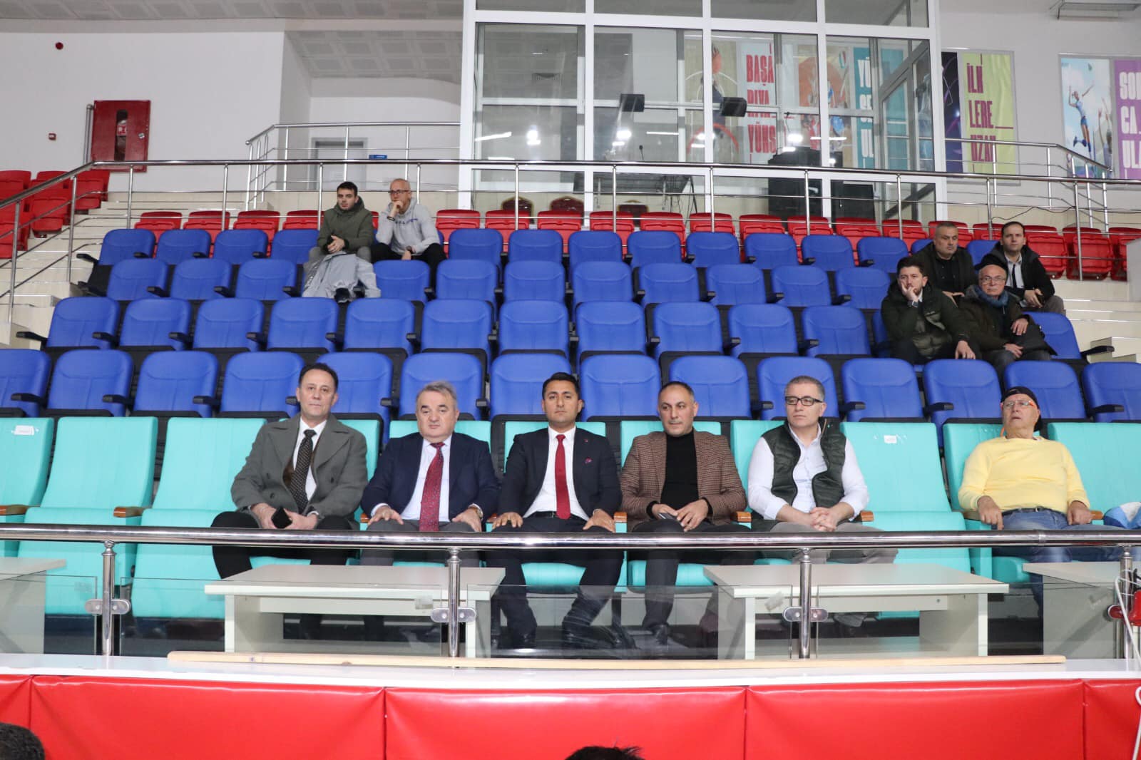 futsal2.jpg