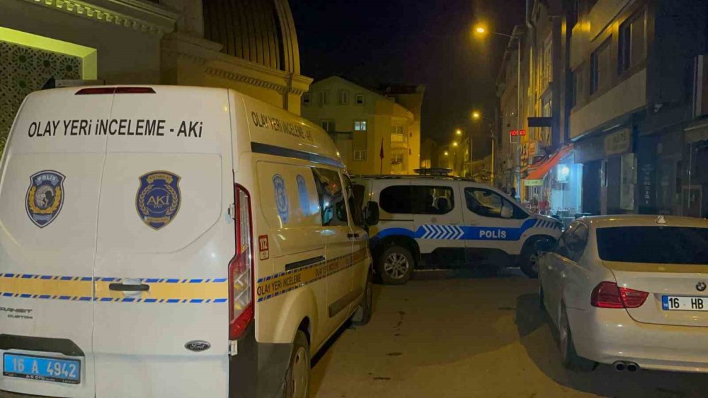 Kahvehaneye Silahlı Saldırı: Yaya Olarak Geldiler, Ateş Edip Koşarak Kaçtılar