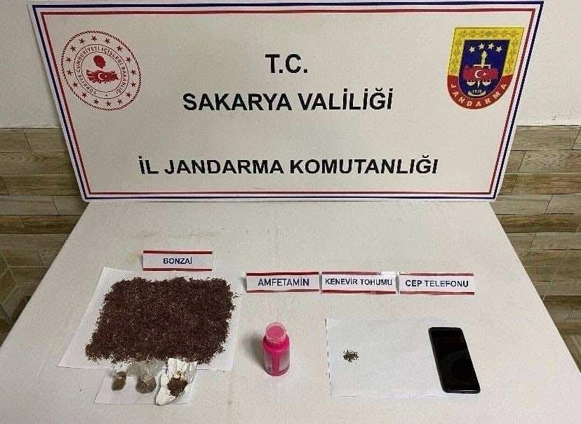 Uyuşturucu Operasyonları: 3 Tutuklama