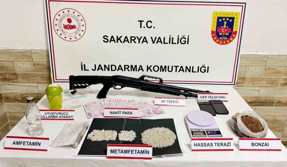 Uyuşturucu Operasyonları: 3 Tutuklama