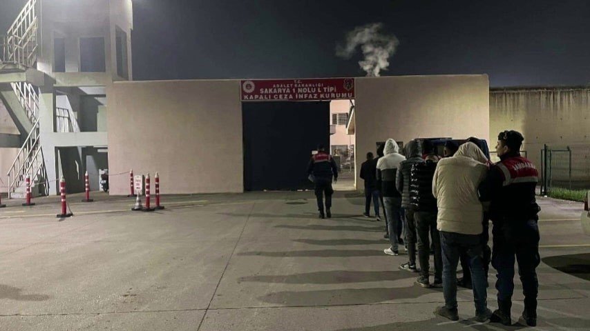 Hayvan Hırsızları Jandarmadan Kaçamıyor