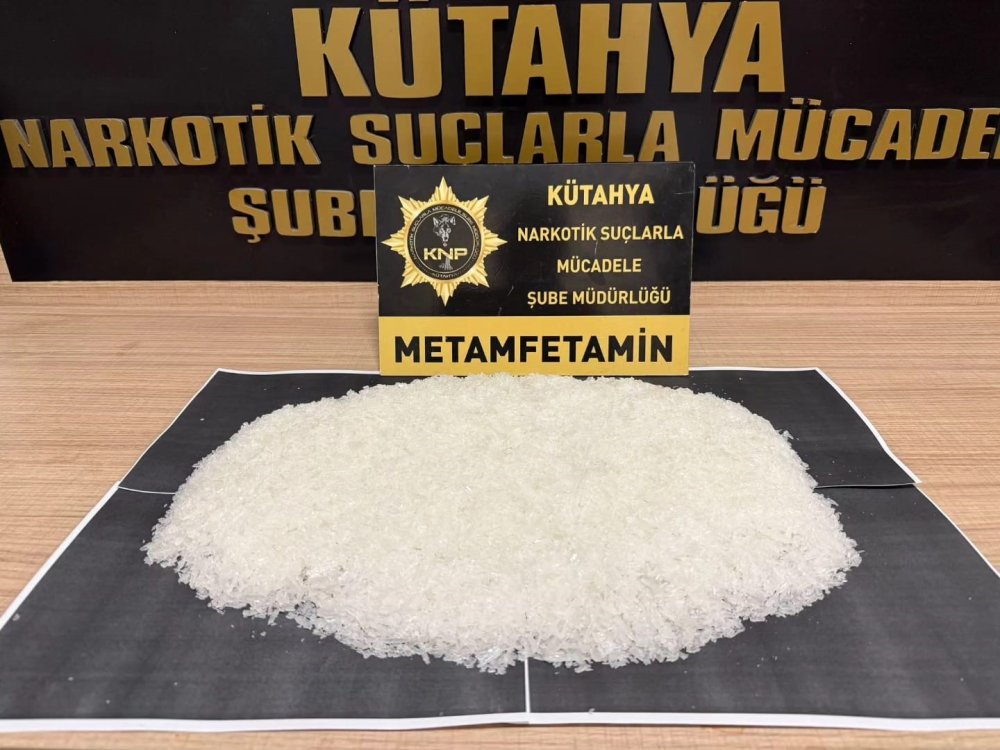 Uyuşturucu Operasyonunda 3 Kişi Tutuklandı
