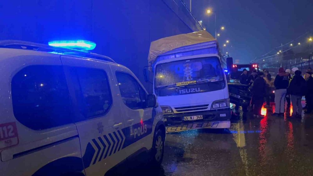Alt Geçitte Zincirleme Kaza: 1 Ölü, 1’i Ağır 4 Yaralı