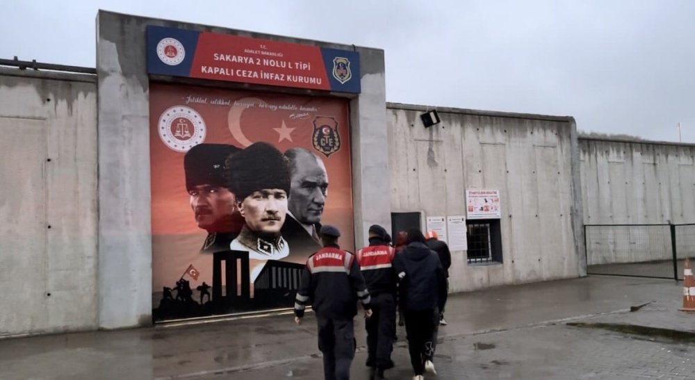 140 Metre Bakır Kablo Çalan 4 Şüpheli Jandarma Ekiplerince Yakalandı