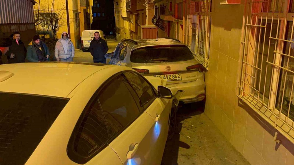 Alkollü Sürücü, Polis Ekiplerine Askerlik Anılarını Anlattı
