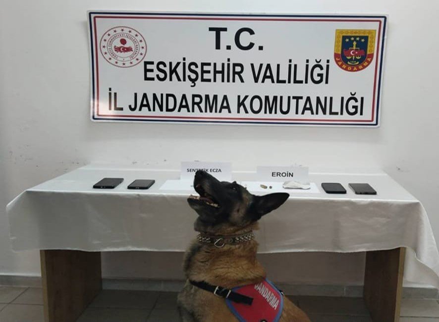 Uyuşturucu Getiren Şahıslar Yakalandı