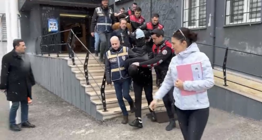 Fuhuş Çetesine Darbe: 4 Kişi Tutuklandı