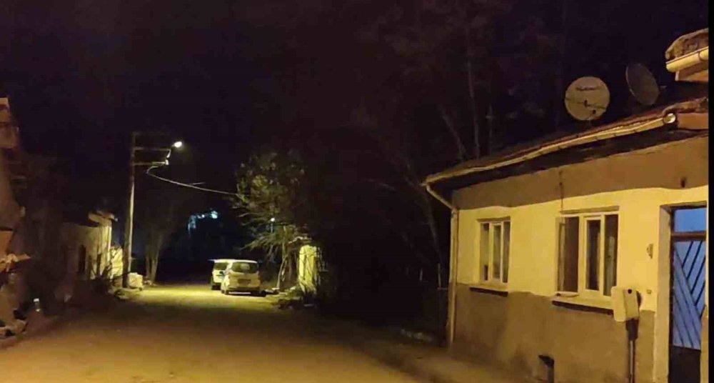 Soba Dumanından Zehirlenen Anne-oğul Tedavi Altına Alındı
