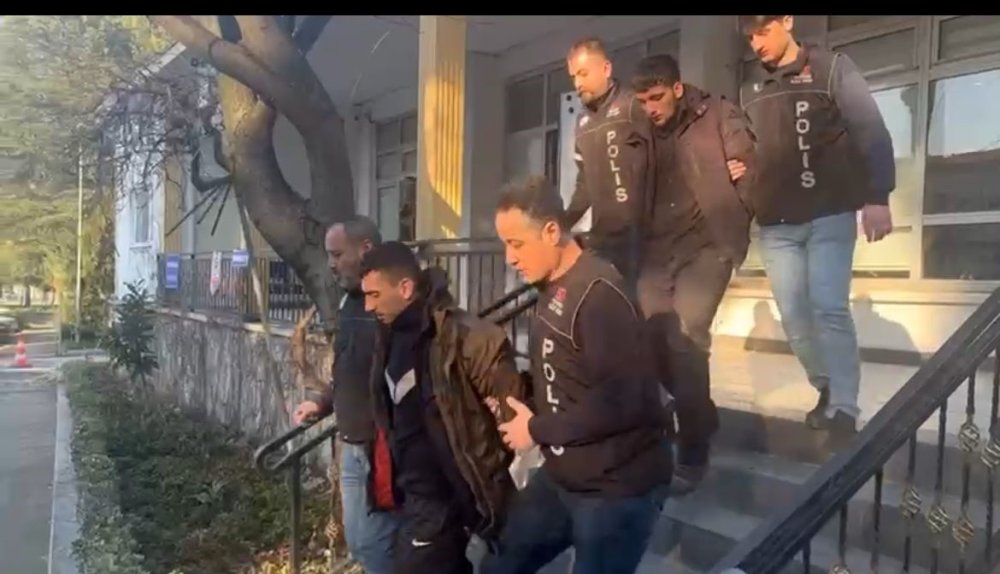 Çalıntı Kamyonetle Nefes Kesen Kaçış