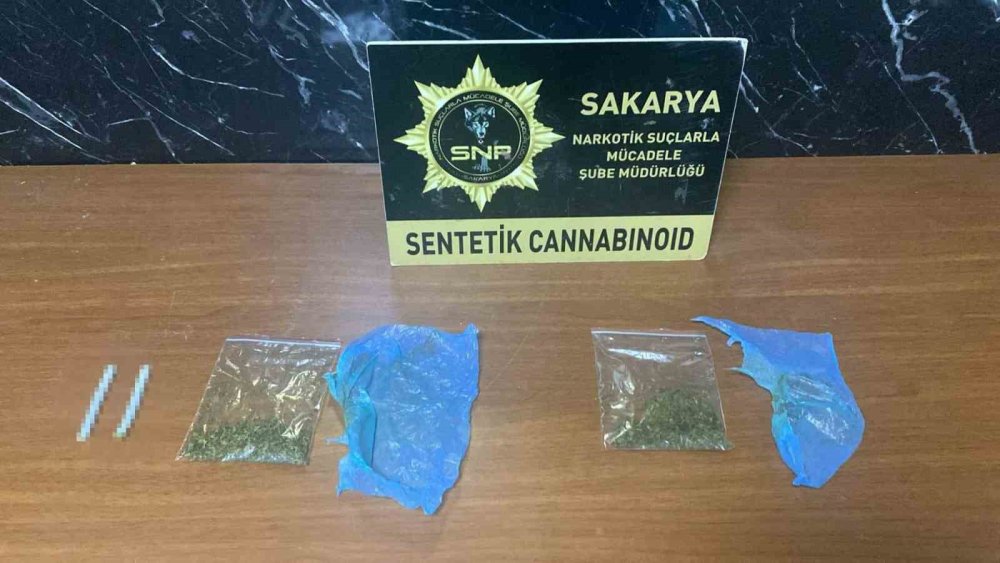 Polisten Dört Ayrı Uyuşturucu Operasyonu: 16 Gözaltı