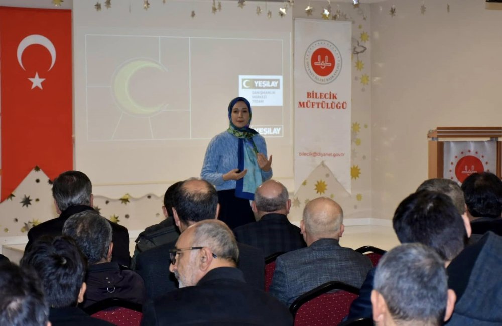 Din Görevlilerine ‘Bağımlılıkla Mücadele’ Konulu Sunum Yapıldı