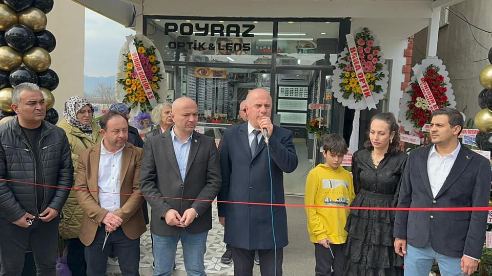 poyraz-optik-acildi-1.jpg