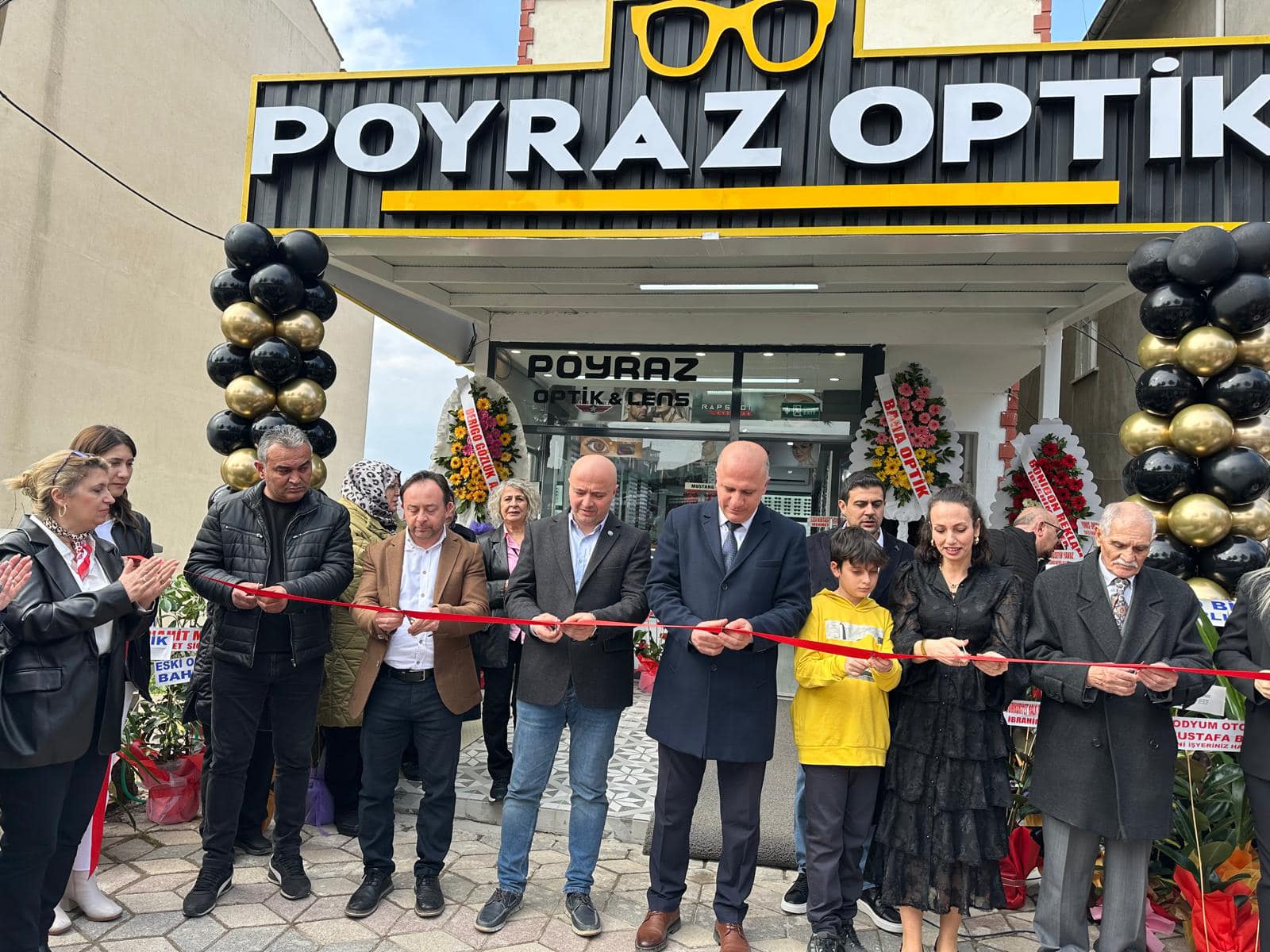 poyraz-optik-acildi-2.jpg