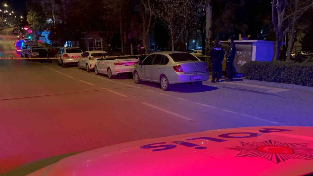 "Kız Meselesi" Tartışmasında Silahlar Konuştu: 1 Yaralı