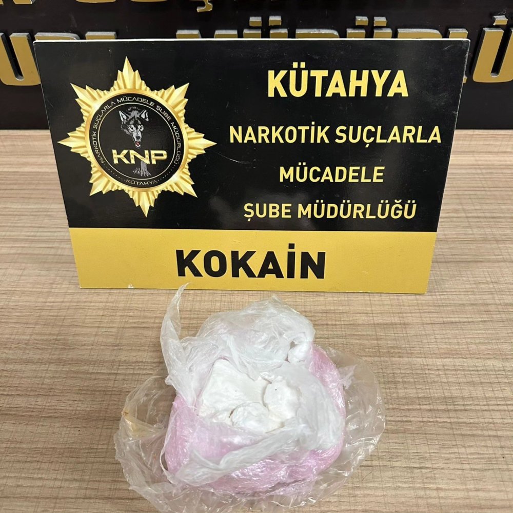 150 Gram Taş Kokain Ele Geçirildi
