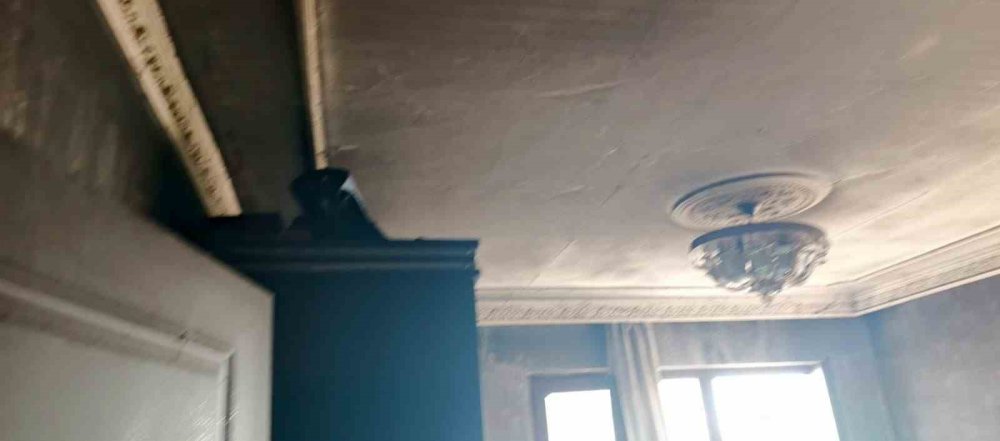 Çakmakla Oynayan Çocuk Evi Yaktı