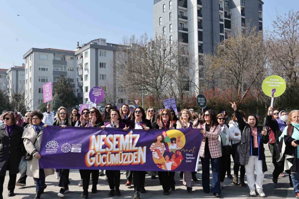 Kadınlar, 8 Mart’ta Adalet Ve Eşitlik İçin Yürüdü