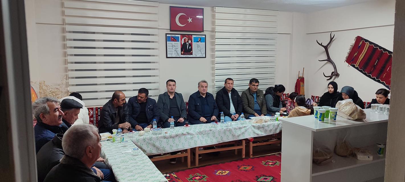 ozturkiftar.jpg